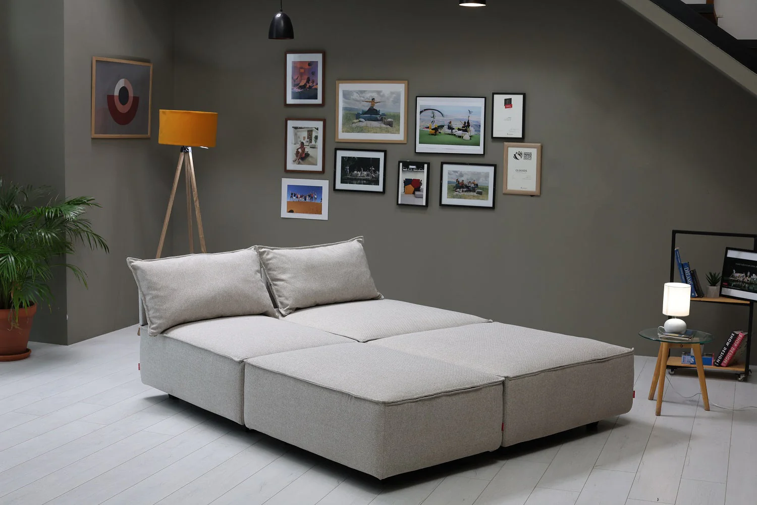 Outlet - Modulares Sofa Louis M mit Schlaffunktion inkl. 2 Dekokissen Velare Aquamarin - Image 8